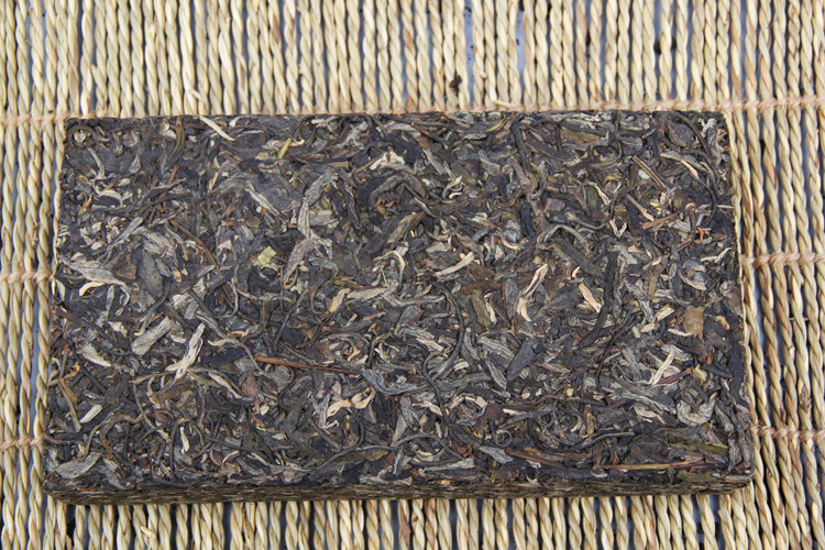 2009 Raw ShaiQing Maocha brick 1000g 