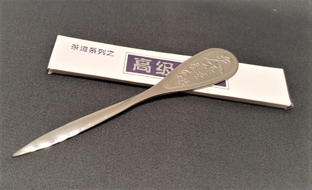 Nůž na lisovaný Puerh 15cm