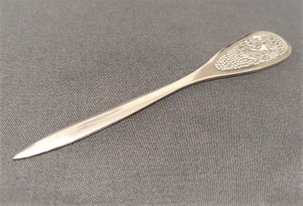 Nůž na lisovaný Puerh 15cm